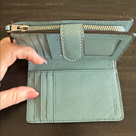 Coach Wallets - Picture 5 of 16